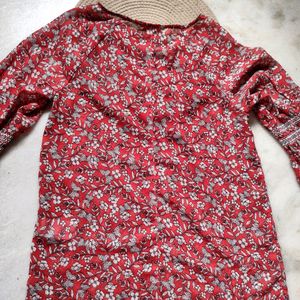 Dressberry Floral Printed Bellsleeves Top