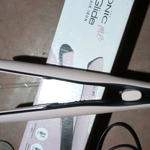 Ikonic Hair Straightener