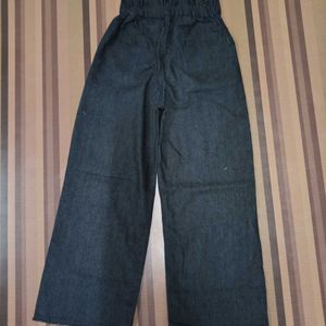 Z-04 Size 28 Straight Women Denim Jeans