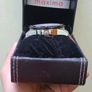 Maxima Analog Watch