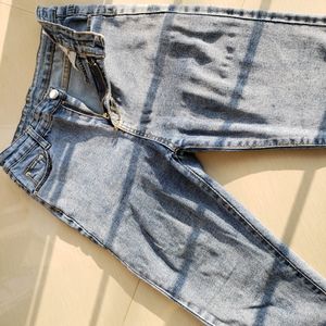 Skinny Light Wash Jeans For Women