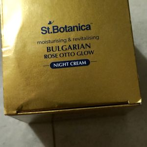 St Botanica Bulgarian Rose Otto Glow Night Cream