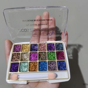 Multicolored Shining Eyeshadow Palette