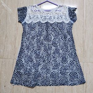 Net White And Navy Blue Top