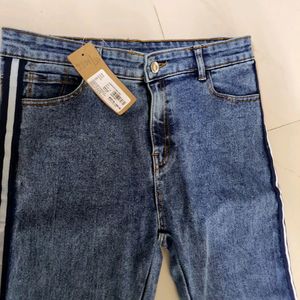 Women Skinny Fit Jeans