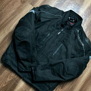 BLACK B JACKAL RIDING JACKET