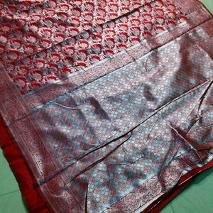 Red Colour Pure Banarasi Silk Saree