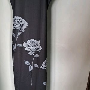 BLACK SLEEVELESS ROSE FLOWER PRINTED DRESS