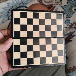 Traveler's Chess