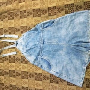 New Zudio Dungaree Shorts Size M