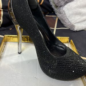 Black Heels Uk 4(discounted)