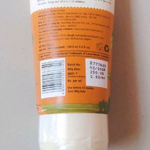 Pilgrim Vitamin C Face Wash