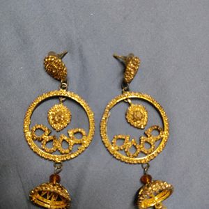 Earings