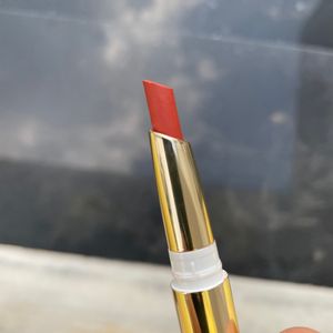 Ultimate Long Lipstick