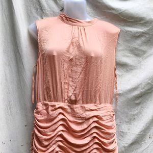 I. PEACH CUTE RUFFLE DRESS