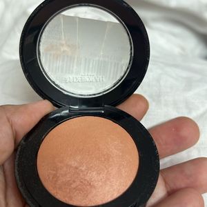 Deborah Nude Shiny Blush