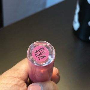 Makeup Revolution Pout Bomb Plumping Gloss