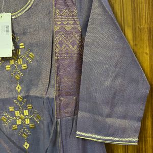 Purple Kurta With Golden Thread Work