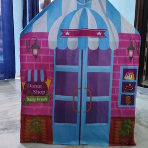 Brand New Kids Play Tent House..