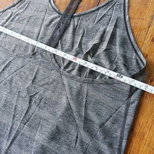 DRI-FIT NIKE ACTIVE SLEEVELESS WEAR