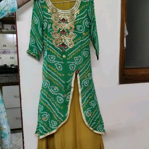 Heavy Bandhej Ethnic Gown