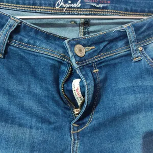 Lee Cooper Low Waist Jeans Very Comfortable.