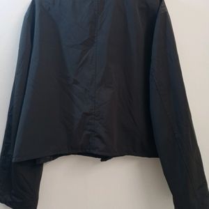 Olzen Black Jacket