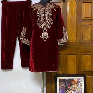 New Standard Beautiful Pakistani Poshaq Dresses Be