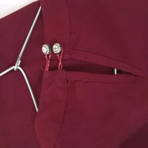 L Sized Maroon Coloured Tie Top