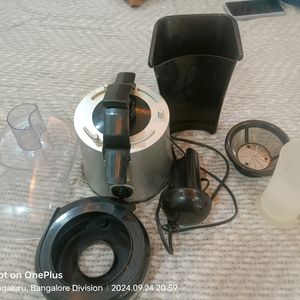 Like New Wonderchef Juicer