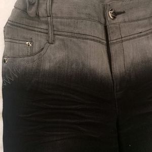 Double Coloured Z Black Jeans For Women's