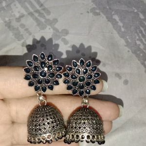 Combo Earrings 😍