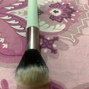 Makeup Brush