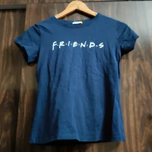 Bewakoof Friends T Shirt For Women