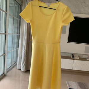 Yellow Shortsleeved Dress