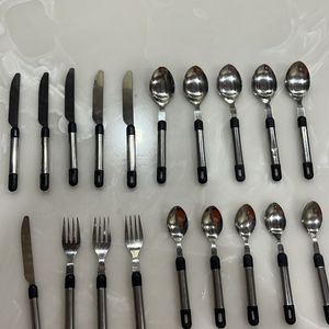 Table Spoon Set With Stand