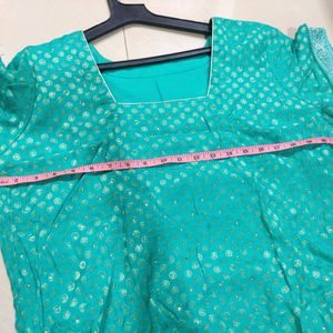 Beautiful Kurti With Salwar