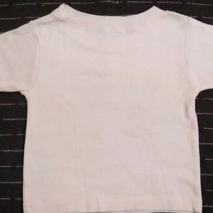 KIDS T-SHIRT Extremely New