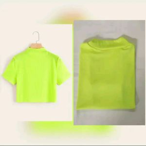 Neon Green Crop Top 🤩 💚