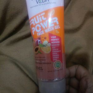 Fruit Power Face Wash Gel