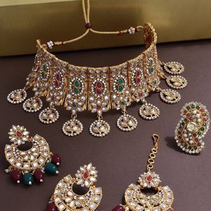 Gold Green Jewellery