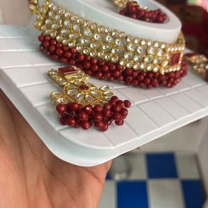 Marron Colour Article With Maang Tikka And Earing