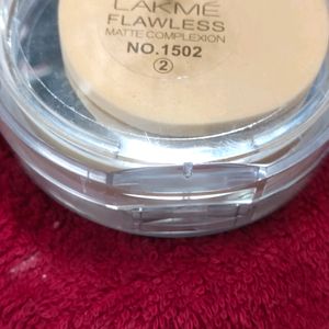 Lakme Compact