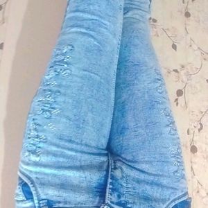 Capri Jeans For Girls