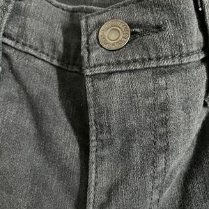 Reduced Price!! Levi’s Charcoal Jeans