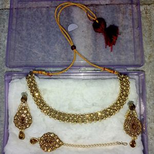 Golden Artificial Party Jewellery Set