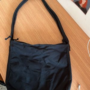 Black Sling bag