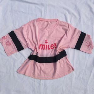 Cute Pink Girls crop Top With Baggy Sleeves