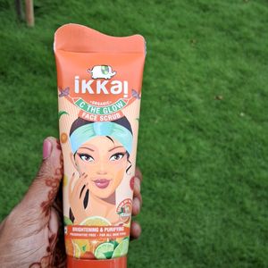 Ikkai Face Wash And Scrub Combo