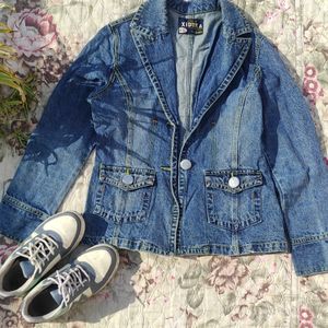 ✨Sale✨ Denim Jacket